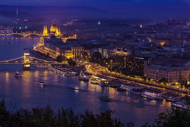 Tour BUDAPEST, la perla del Danubio PONTI di PRIMAVERA