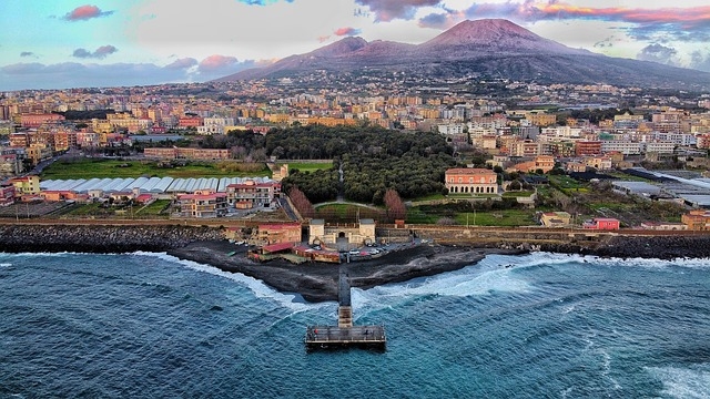 Tour POMPEI e COSTIERA AMALFITANA, Mercatini di Natale 