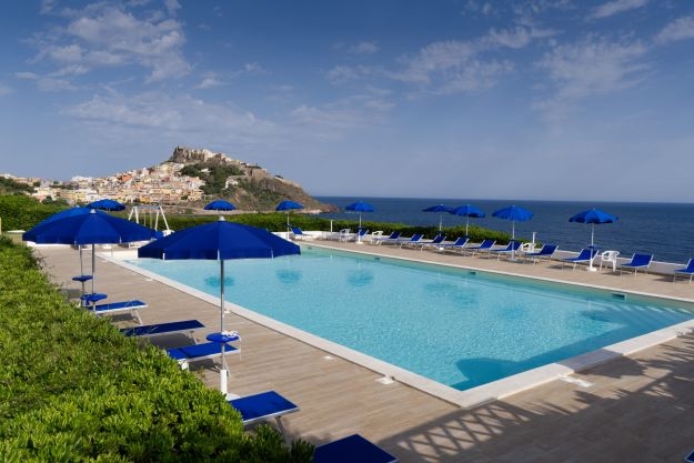 CASTELSARDO, 2 notti o 3 notti PONTI di PRIMAVERA
