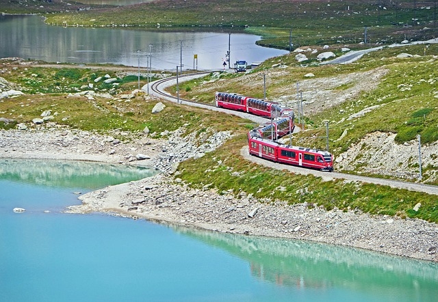 Tour VALTELLINA e TRENINO ROSSO DEL BERNINA VIAGGI di GRUPPO
